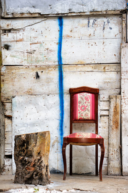 sit down - a Photographic Art Artowrk by Heinz-Peter Schepp